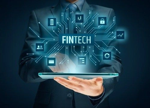 DeFi vs CeFi vs TradFi